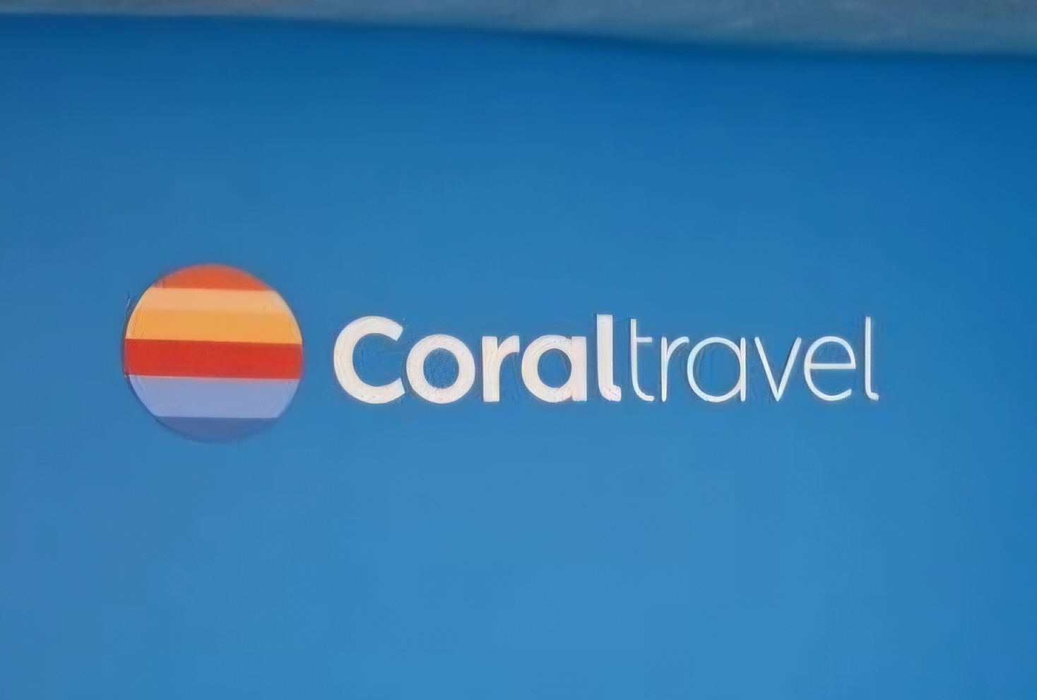 Оформление новой точки продаж «Coral travel» в БЦ «ICity»